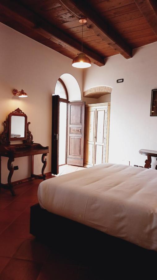 Domus Antiqua Bed & Breakfast Spello Buitenkant foto